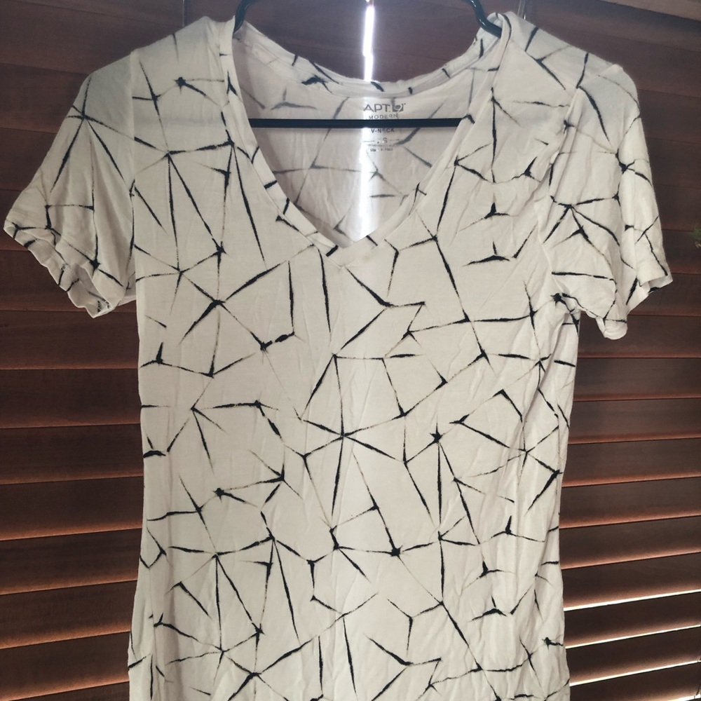White and Black V-Neck Shirt